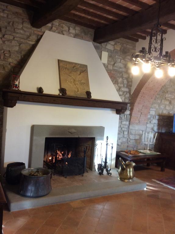 Agriturismo La Bicocca - Apt. "Il Leccio" Castel Rigone Zimmer foto